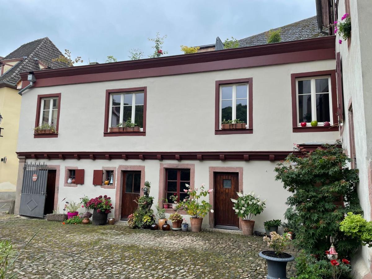 L'Oriel Des Menetriers De Ribeauville Exterior photo
